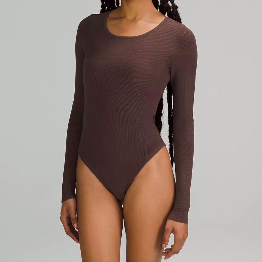 Tight-Fit Long-Sleeve Knit Bodysuit